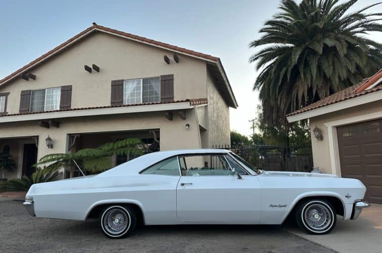 Classic Chevrolet Impala - Image 2