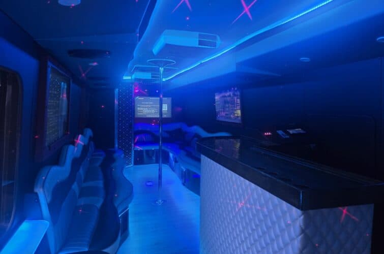 Luxury Party Bus - Image 3