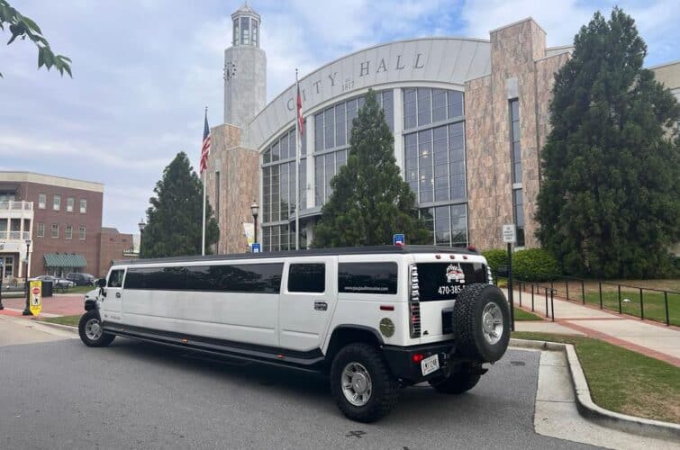 White Hummer H2 Stretch Limousine